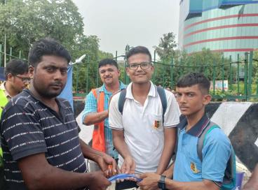 NSS volunteers, NCC cadets distributing relief material for the flood-affected people in Delhi during July 2023