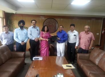 Signing of MOU with Delhi Govt. University