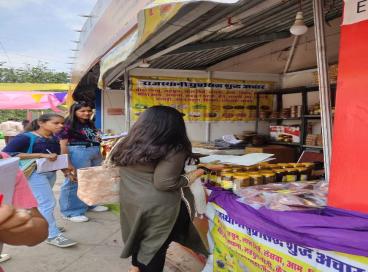 G20_SBPPSE_Experiential learning at SARAS Aajeevika Mela, Noida Haat 1st March 2023