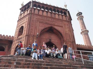 Diverse Religious Monuments around Kashmere Gate 26th April 2023