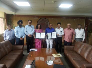 Signing of MOU with Delhi Govt. University