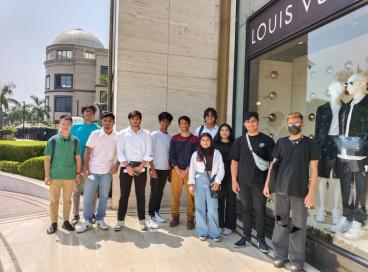 G20_Employment_Skilling_Field Trip to Ultra Luxury Mall for Research 23rd March 2023