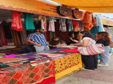 G20_SBPPSE_Experiential learning at SARAS Aajeevika Mela, Noida Haat 1st March 2023