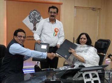 MOU signed between Dr B R Ambedkar University Delhi and R G National Law University Patiala on August 9, 2022