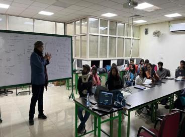 Expert Lecture Rural India – Hierarchy and Urban Linkage